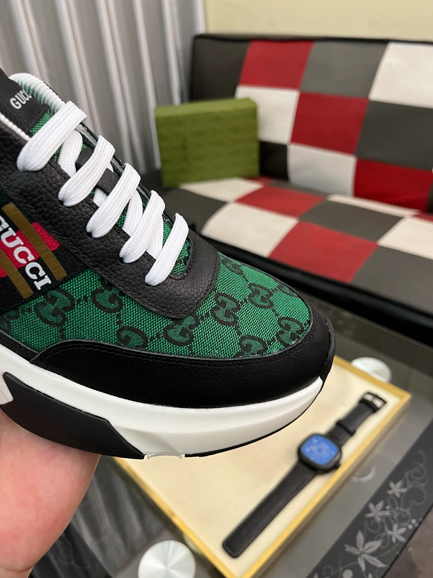Men's Men's Shoes 💰458 ⌚️⌚️[GUCCI] Gucci men's casual shoes are absolutely popular 🔥The ultimate matching item for trendy men! The charm of super texture is irresistible, the main recommendation, the flower leather color is bright! The upper is made of high-quality brand printed fabric with cowhide, breathable leather lining and wear-resistant rubber sole, noble and elegant! Extremely comfortable🎁🎁You can be as handsome as you want💪 38-445⃣️colors available
